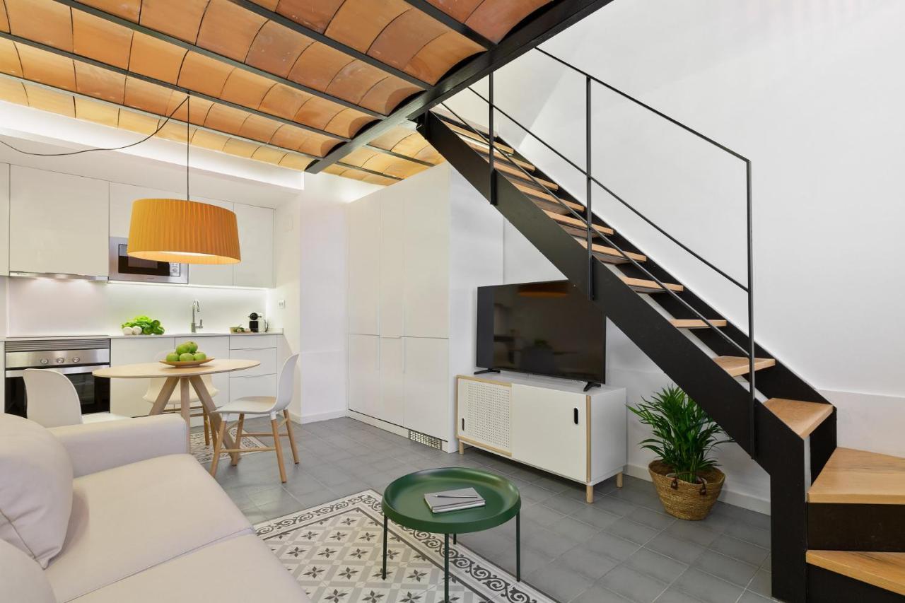 Ola Living Calabria Apartment Barcelona Bagian luar foto