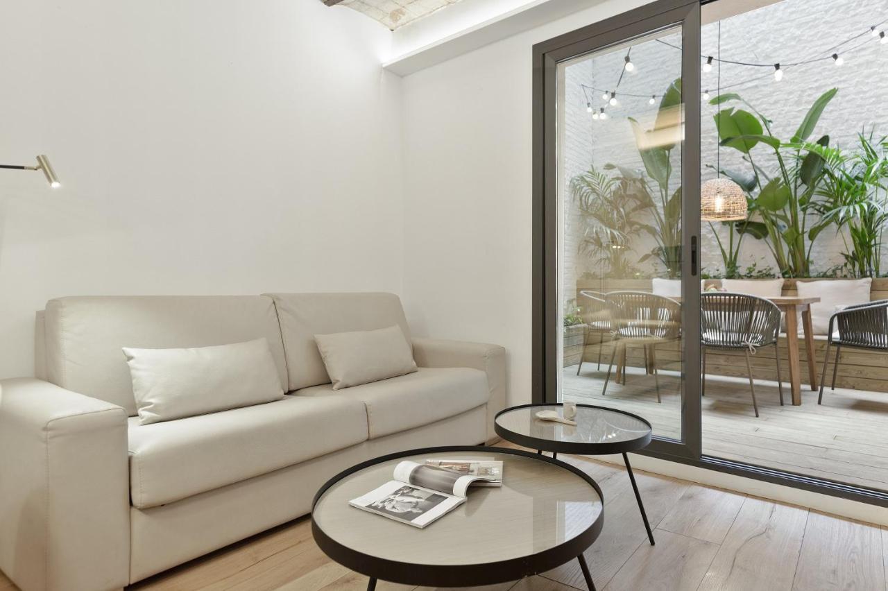 Ola Living Calabria Apartment Barcelona Bagian luar foto