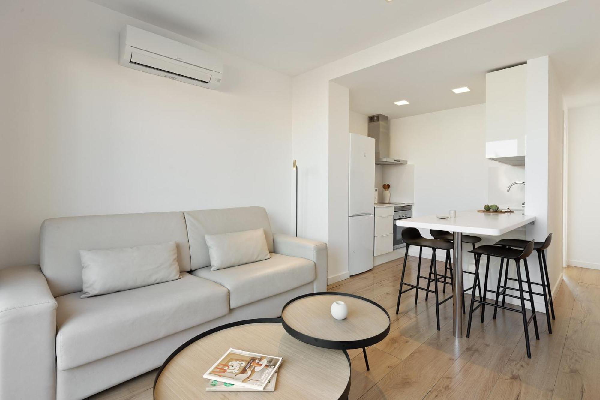 Ola Living Calabria Apartment Barcelona Bagian luar foto